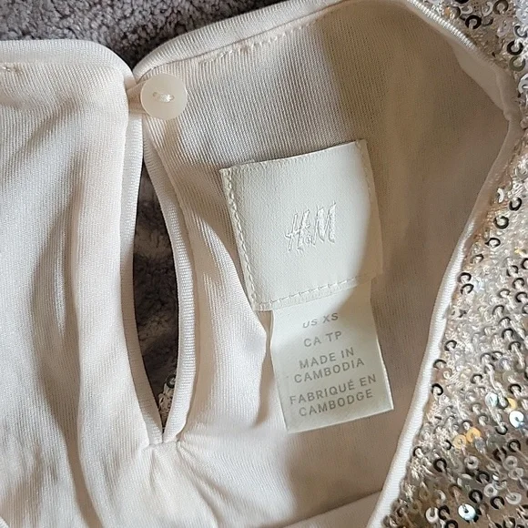 Sequence Top - Picture 2 of 2